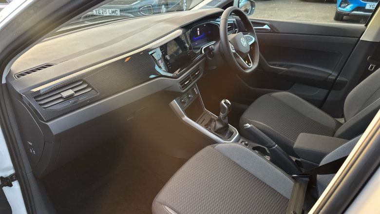 Volkswagen Polo 1.0 Life 5dr Petrol Hatchback